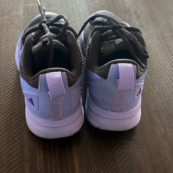 Adidas Boys Black and Purple Athletic Shoes - Size 5 - Picture 3 of 5